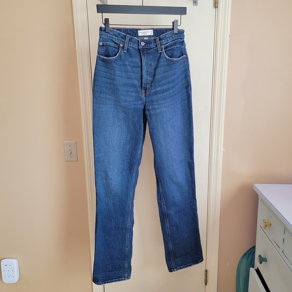 Abercombie 90s Straight Ultra High Rise Jeans